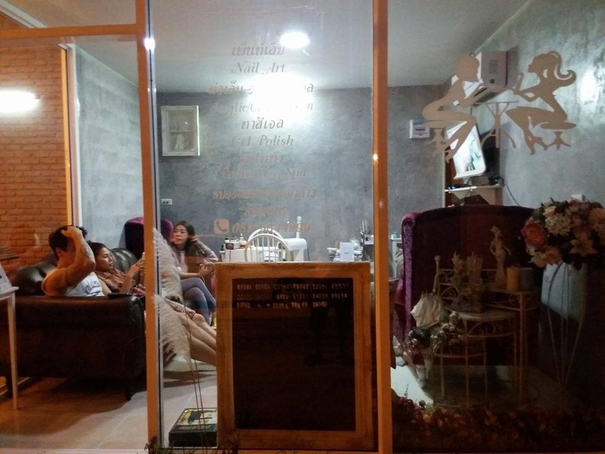 Pk Hostel Phranakhonszi Ajutthaja Kültér fotó