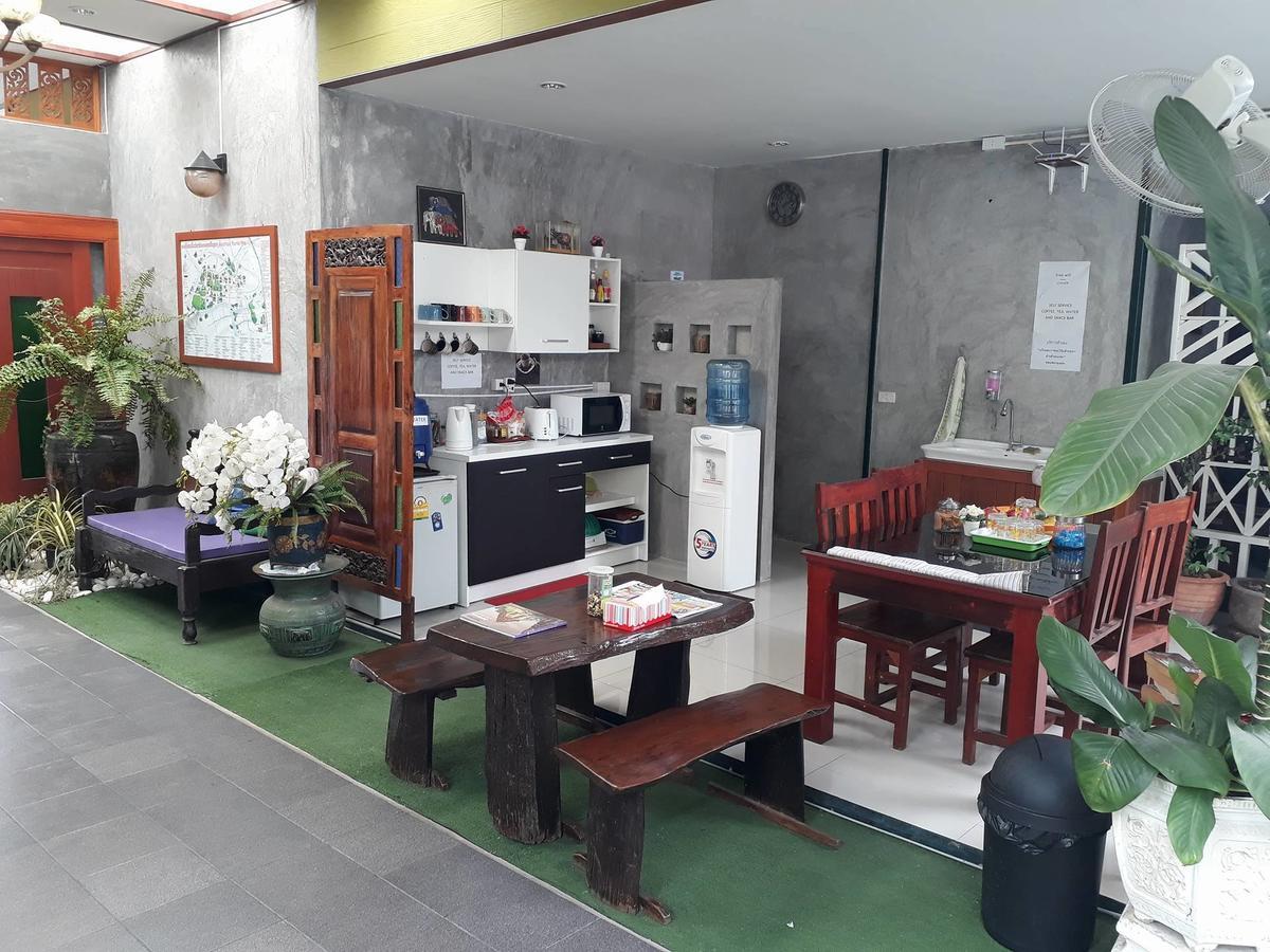 Pk Hostel Phranakhonszi Ajutthaja Kültér fotó